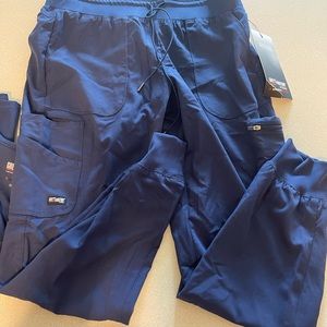 Grey’s Anatomy Barco Scrub Pants Size M (Never Worn)